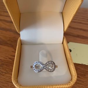 Sterling silver infinity CZ ring